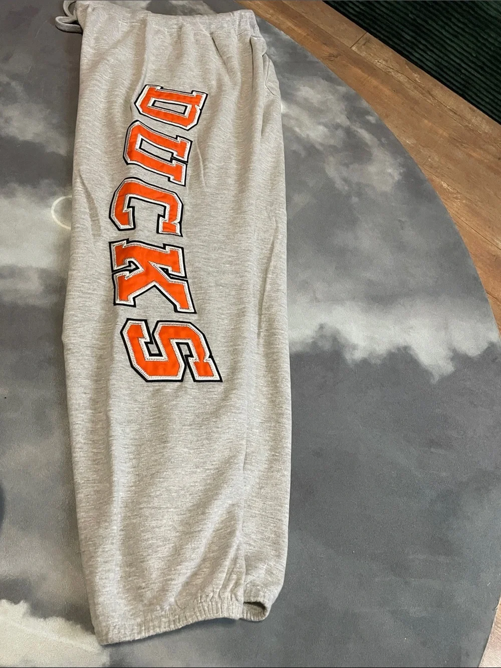 Reebok Gray Sweatpants with Orange 'DUCKS' NHL Hockey | Kids 14